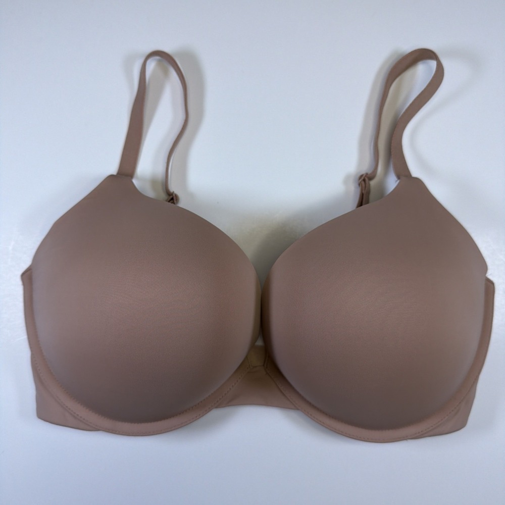 Victoria's Secret Plunge Push Up Bra Tan Nude Women's 34DD Padded Underwire